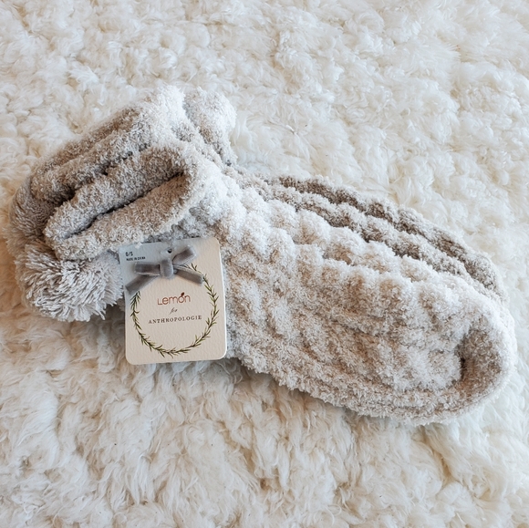 Anthropologie x Lemon Pommed Cableknit Socks - Picture 3 of 5